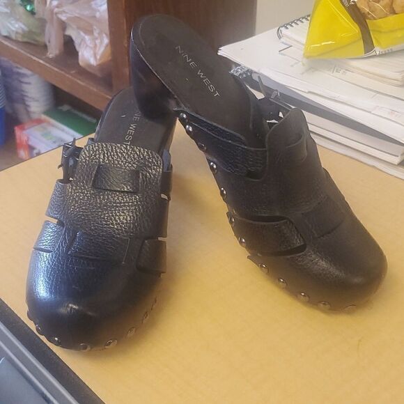 Nine West Mules/Clogs  8 - Picture 2 of 6